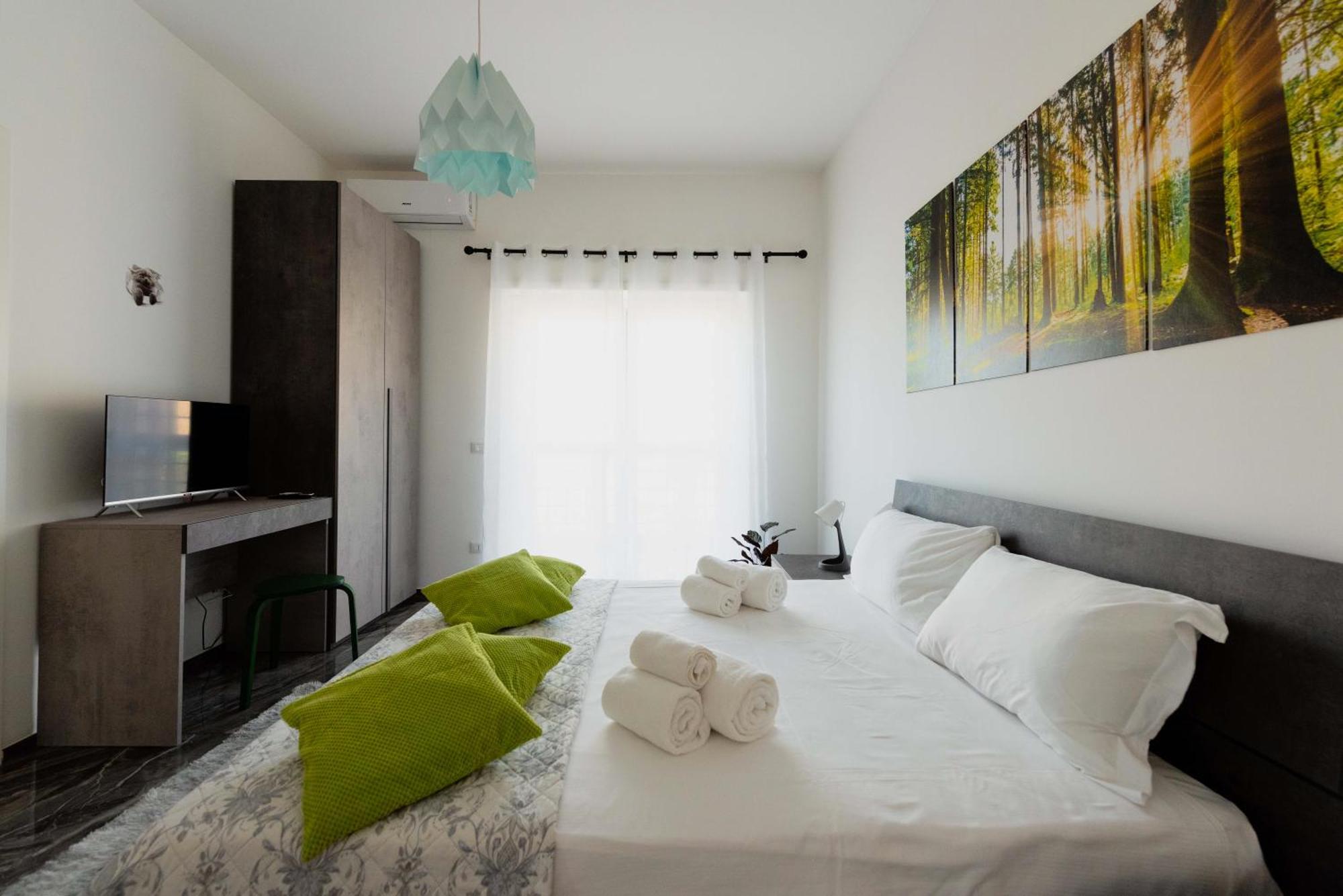 Home Big Crire At 724 Rome Extérieur photo