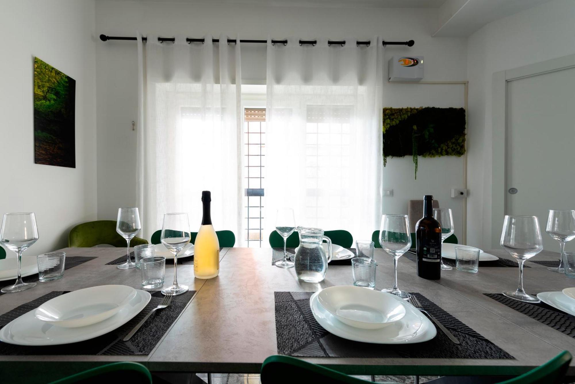 Home Big Crire At 724 Rome Extérieur photo